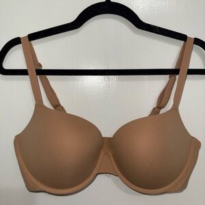 Skims 38C Tshirt Bra